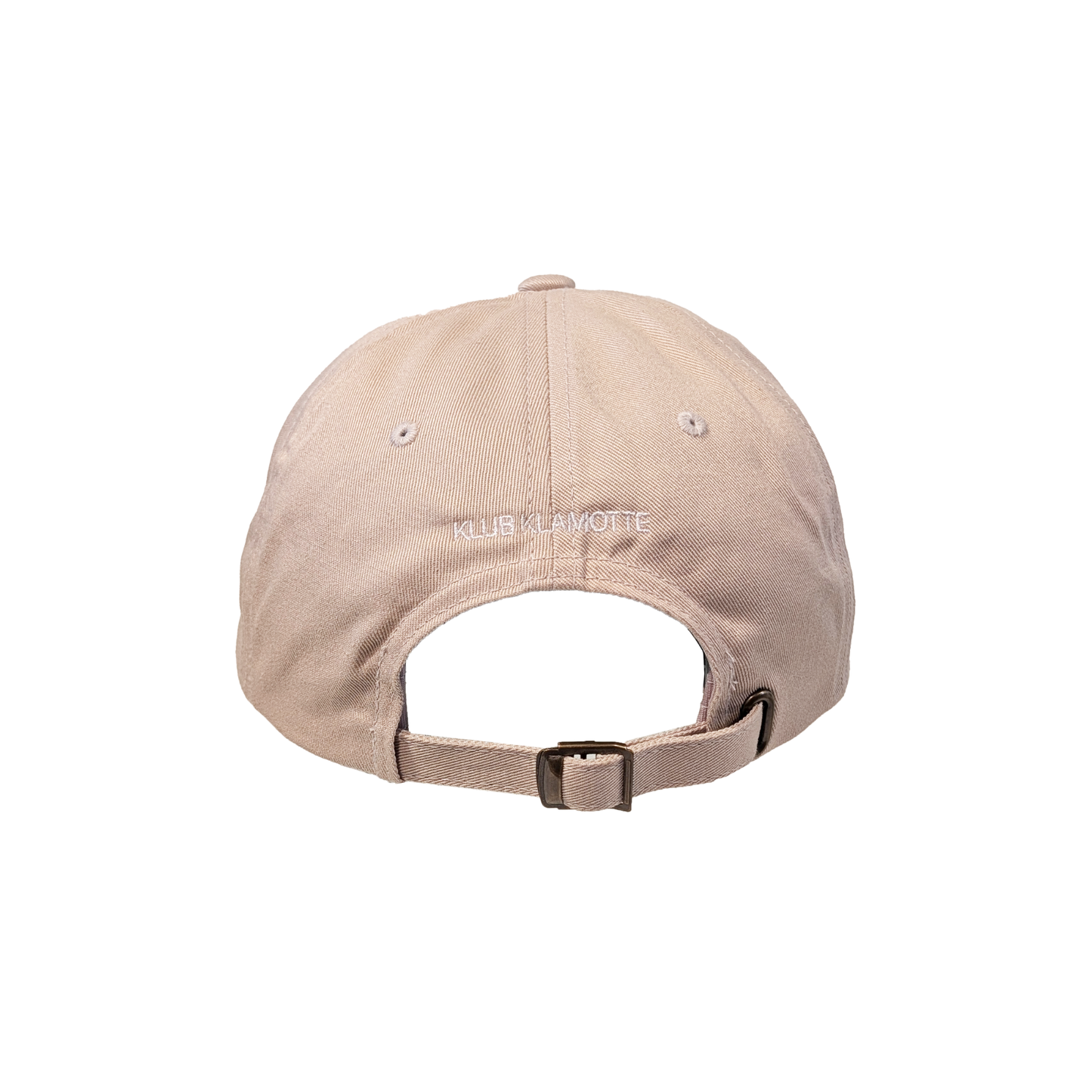 Mockup der Rückansicht der sandfarbenen Saturday Rugby Klub Cap mit weißer „Klub Klamotte“-Stickerei und verstellbarem Metallverschluss