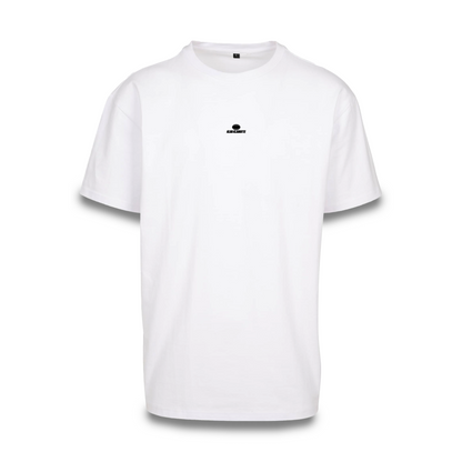 Mockup der Vorderansicht des weißen Klub Streets Tee